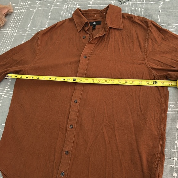 Banana Republic Mens Rust color Button Down | Size XL - Picture 6 of 9